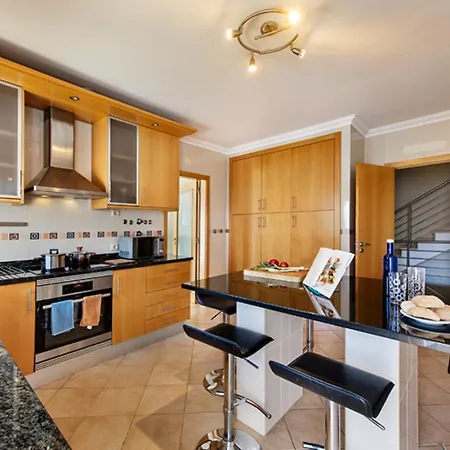 Pegada Sunset Lounge 别墅 *