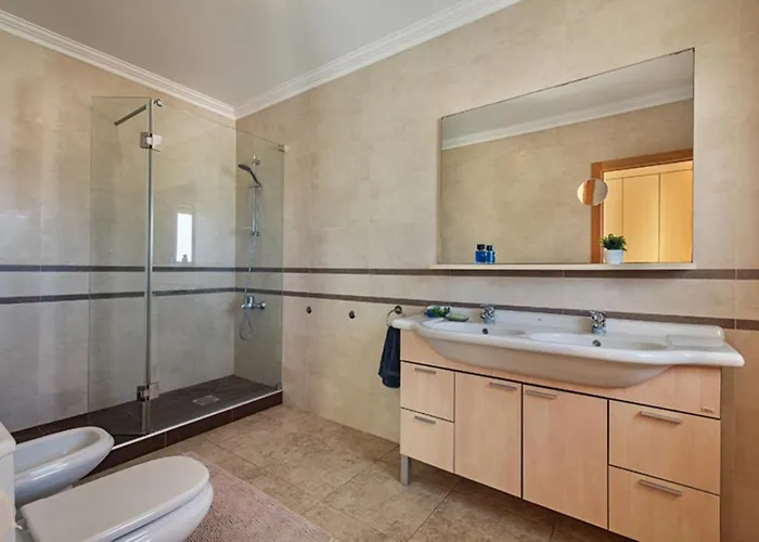 Pegada Sunset Lounge * 塔维拉