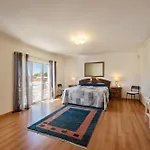 Pegada Sunset Lounge Villa *