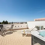 Pegada Sunset Lounge Villa